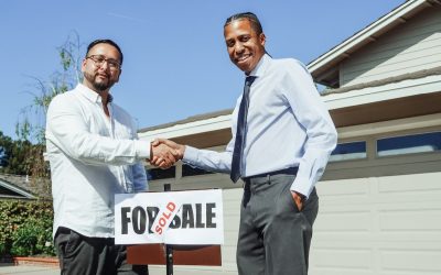 The Pros and Cons of Hiring a Real Estate Agent